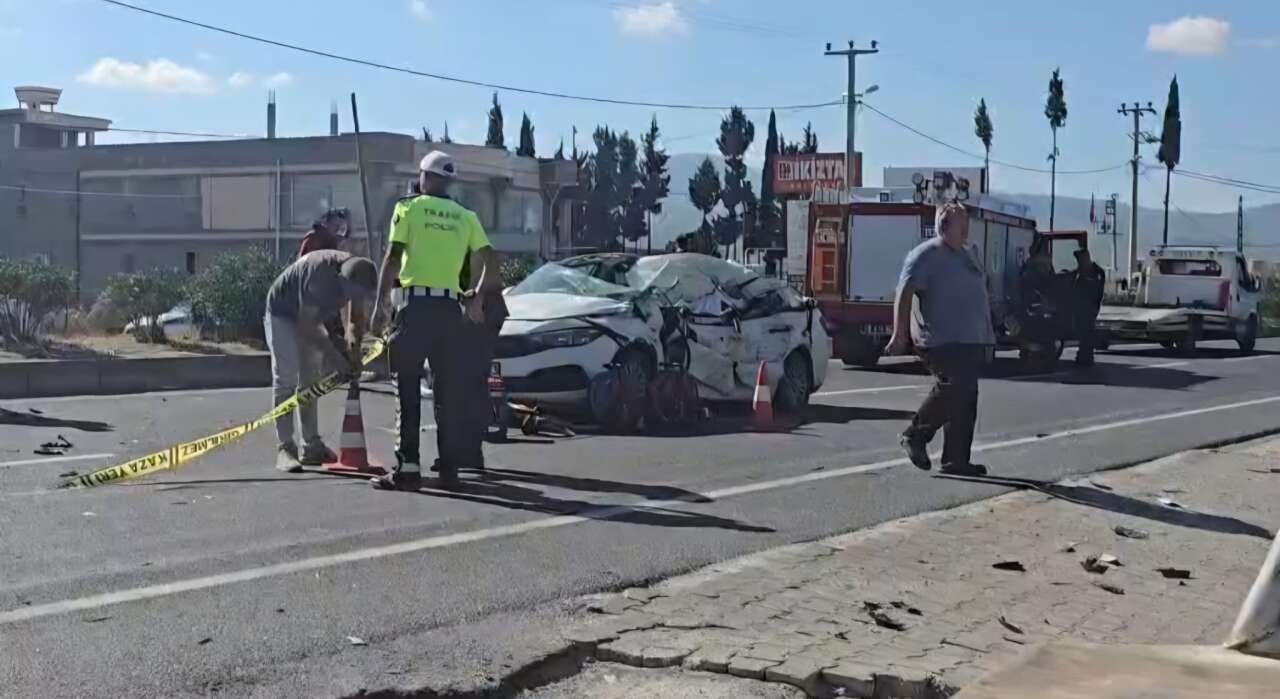 Milas-Bodrum Yolunda Trafik Kazası: 1 Ölü, Biri Ağır 2 Yaralı 2
